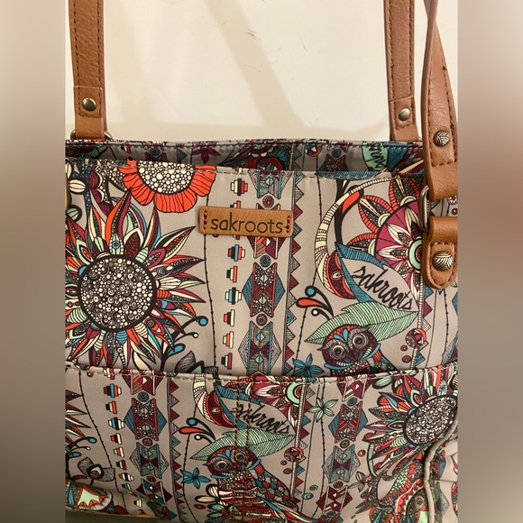 Sakroots Metro Tote - Picture 4 of 7